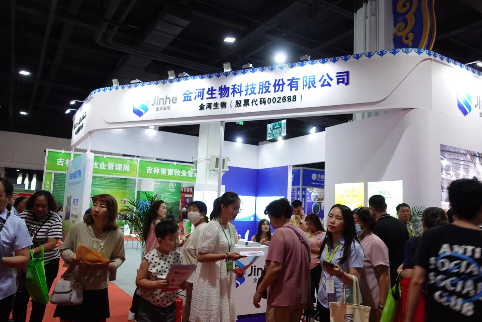 久久无码av高潮av喷吹捆绑